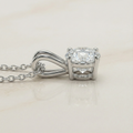 the-aurora-solitaire-round-lab-grown-diamond-pendant