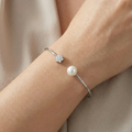 the-flora-cuff-pearl-diamond-flower-bangle