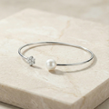 the-flora-cuff-pearl-diamond-flower-bangle